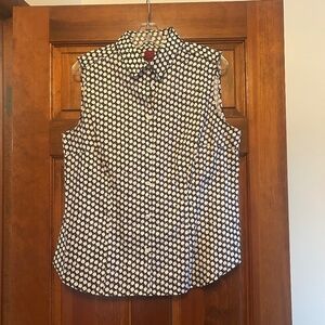 Women’s sleeveless blouse